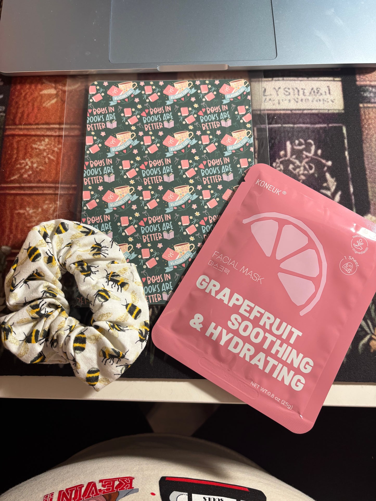 Cozy Reader Pack